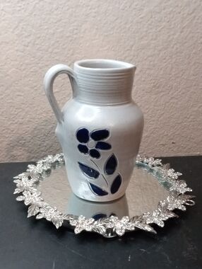 Williamsburg pottery salt glaze 6" pitcher
